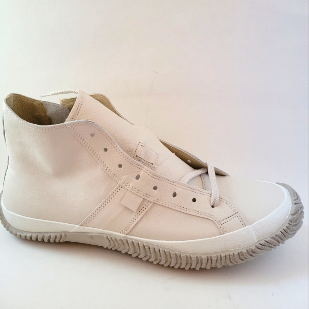 Spingle Move handcrafted Japanese shoes